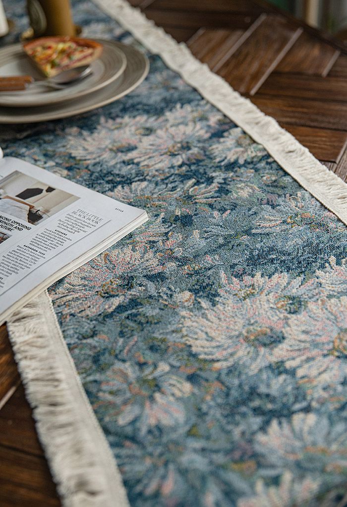 Marguerite Oil Painting Fringed Edge Table Runner