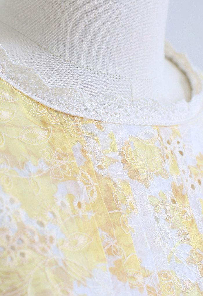 Floral Embroidery Puff Sleeve Top in Yellow