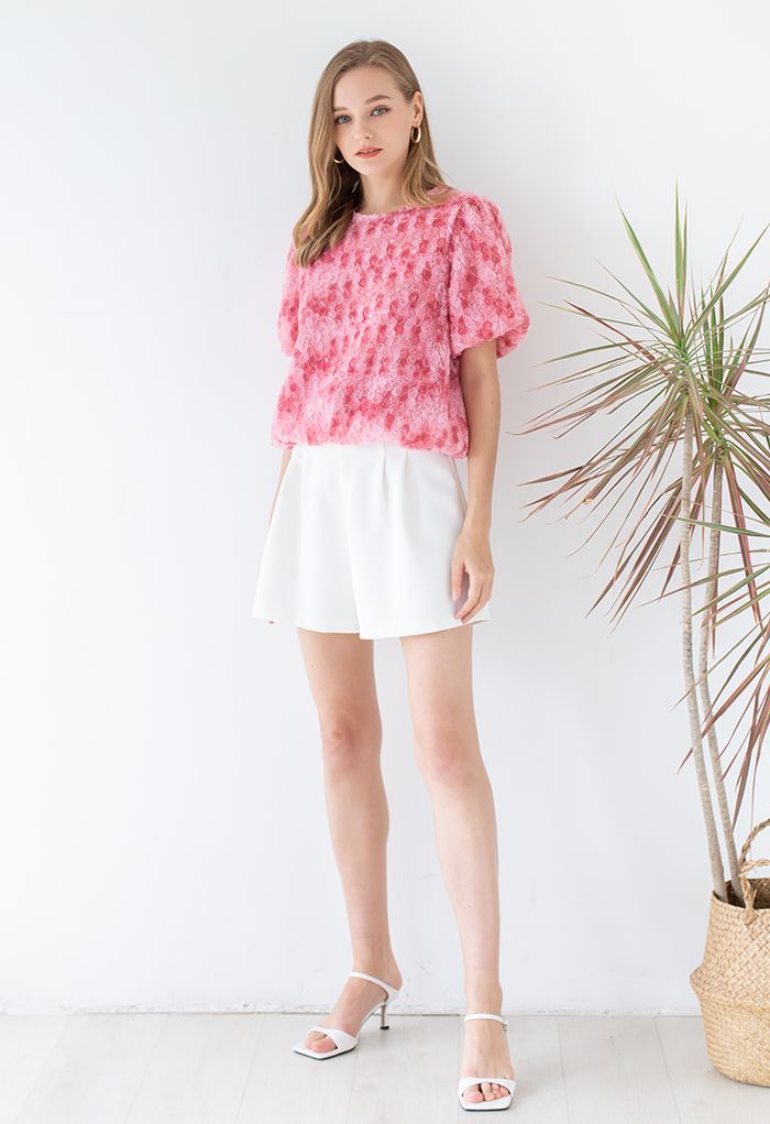 Stitches Waist Pleated Shorts in White