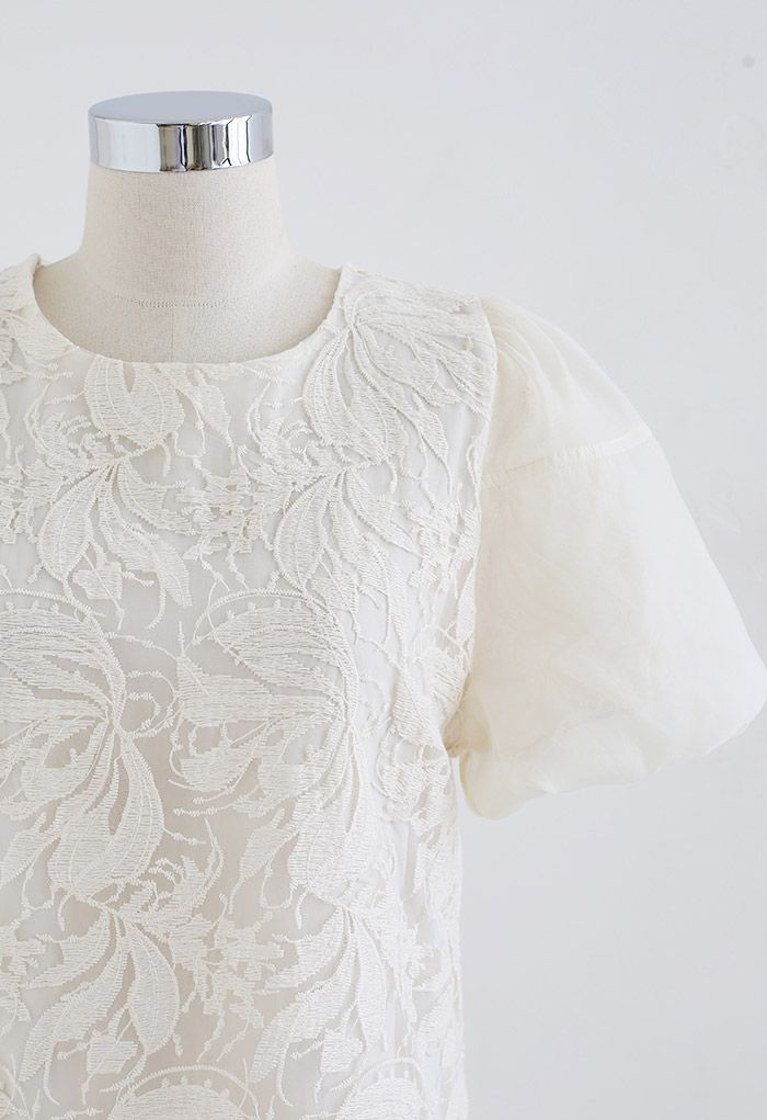 Creamy Flowers Embroidered Organza Shift Dress