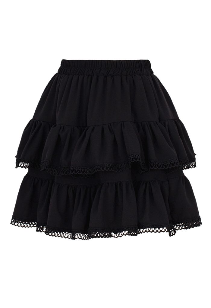 Crochet Edge Texture Tiered Mini Skirt in Black