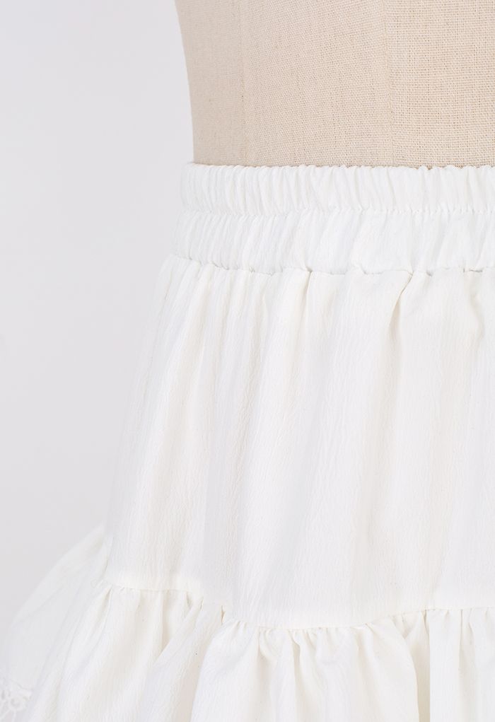 Crochet Edge Texture Tiered Mini Skirt in White