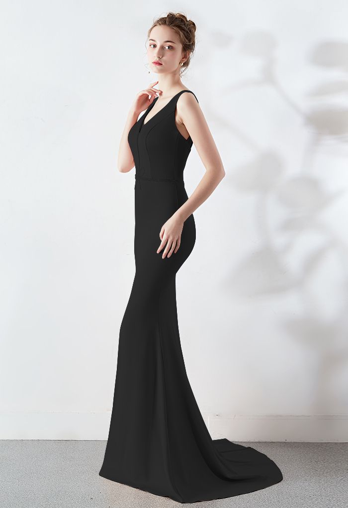 Beaded Bowknot Split Mermaid Satin Gown in Black