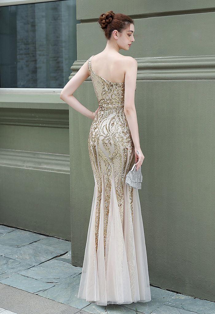 One-Shoulder Floral Lattice Sequined Mesh Gown in Gold