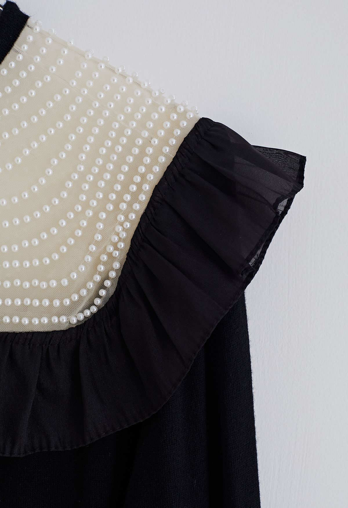 Pearly Neck Ruffle Knit Top In Black - Retro, Indie And Unique Fashion