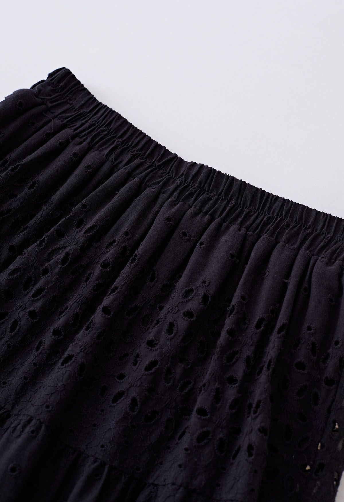 Floret Embroidered Eyelet Cotton Midi Skirt in Black