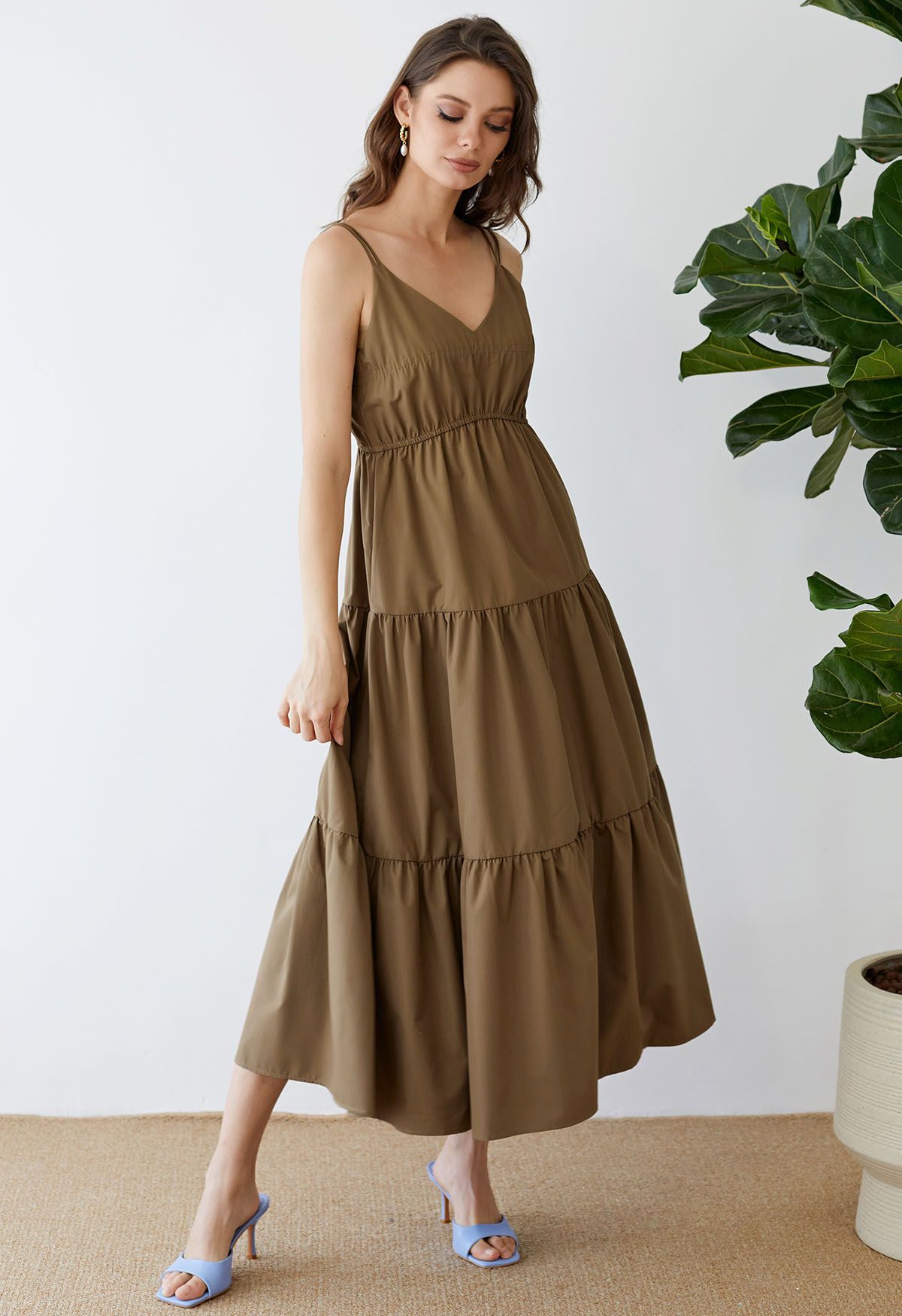 Double Straps Tie-Back Cami Dress in Brown