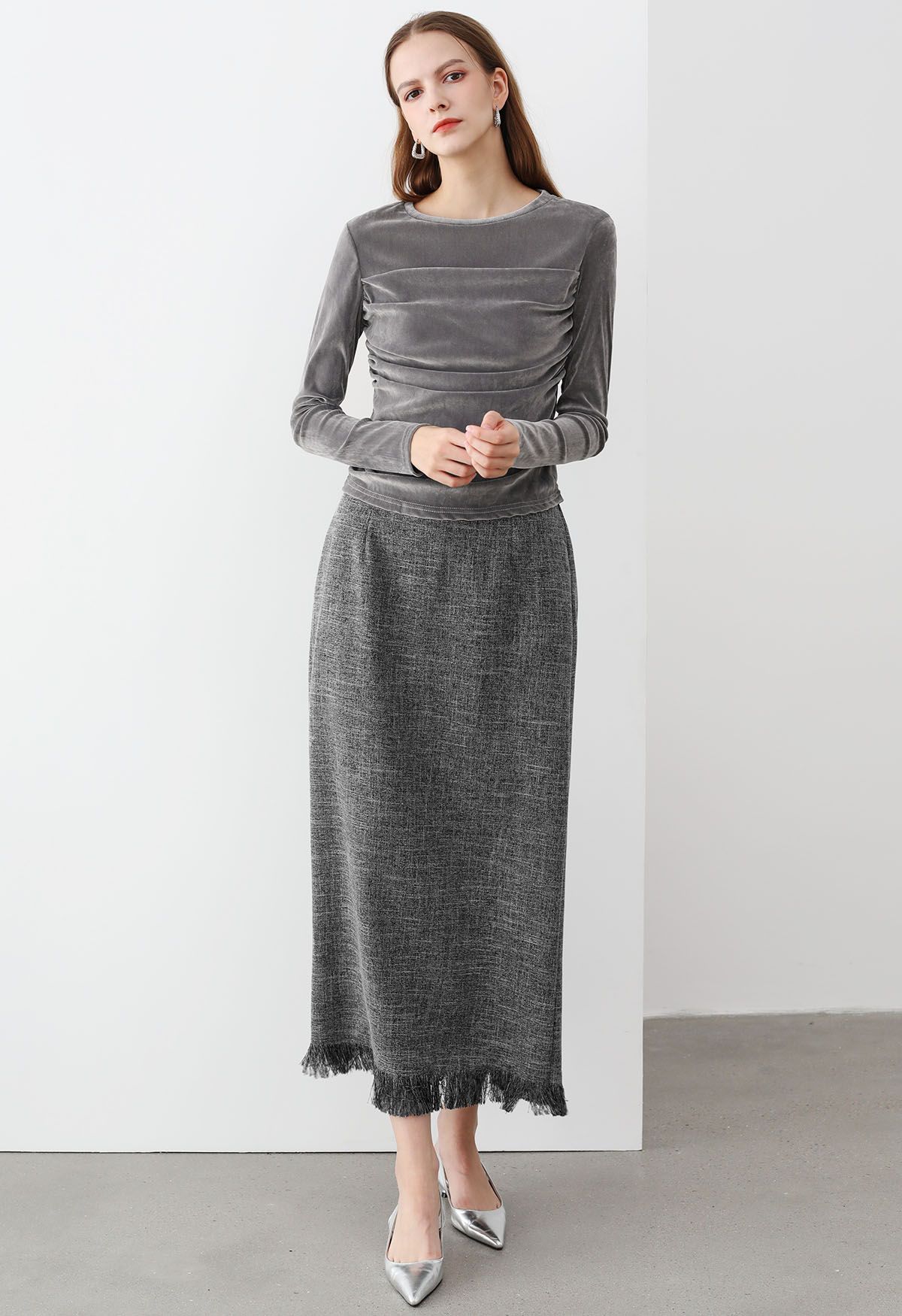 Lithesome Ruched Long Sleeve Top in Grey