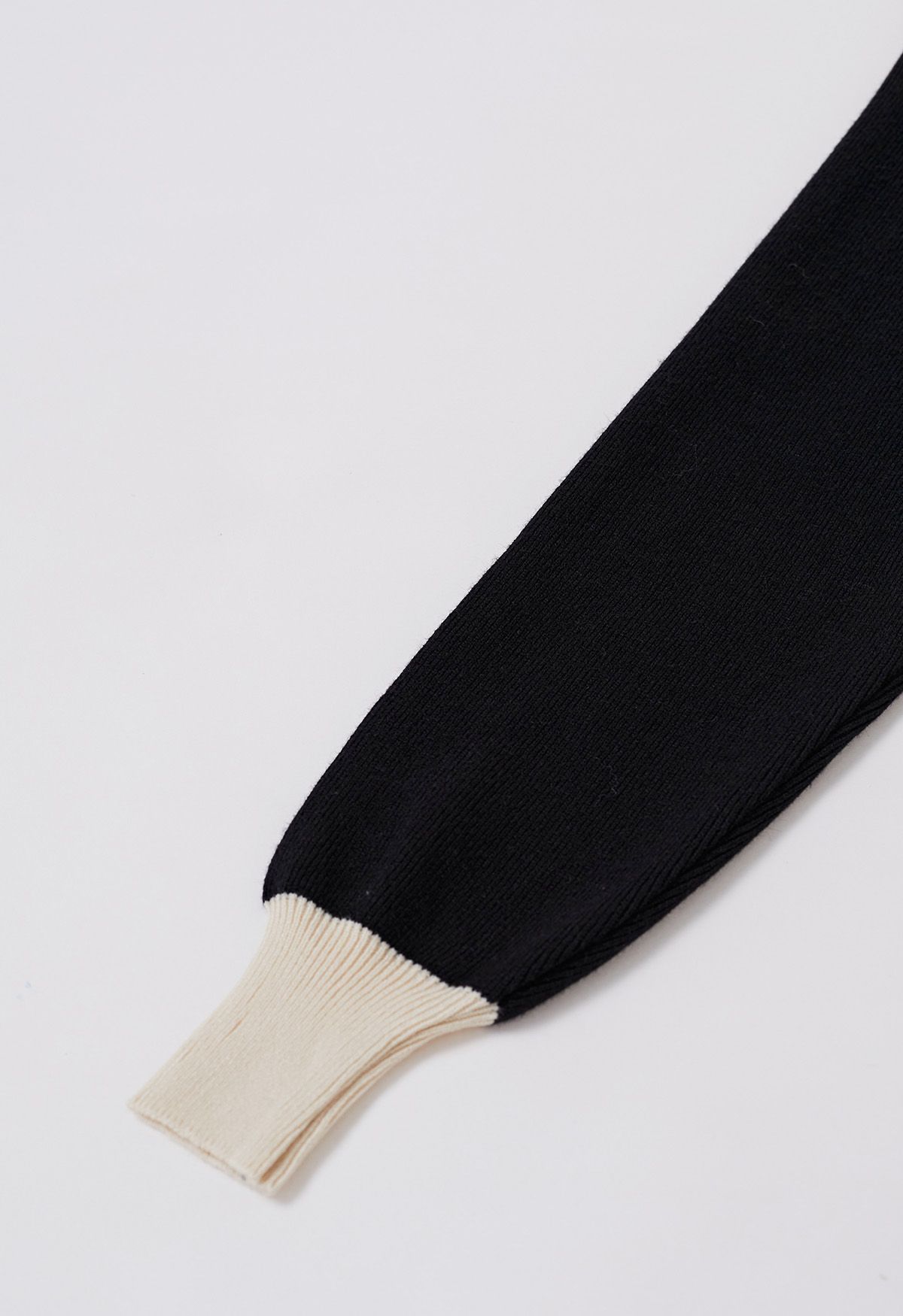 Contrast Edge Polo Knit Dress in Black