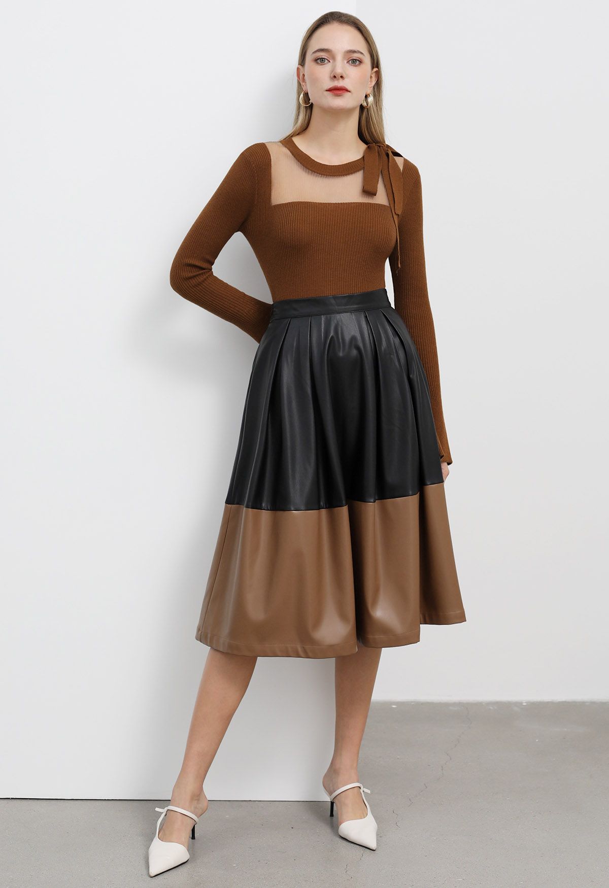 Mesh Inserted Side Bowknot Fitted Knit Top in Caramel