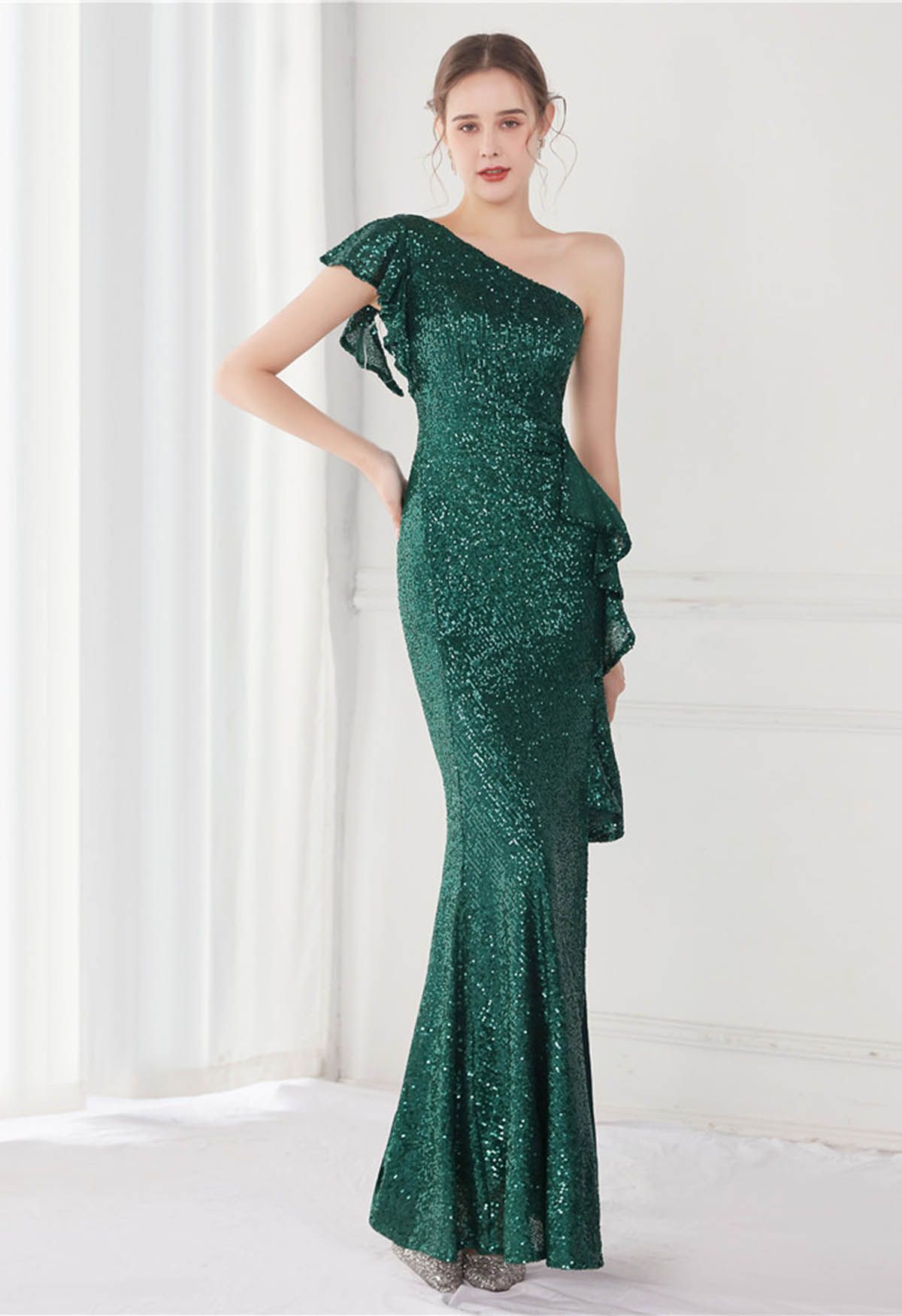 Sequined One-Shoulder Ruffle Mermaid Gown in Dark Green