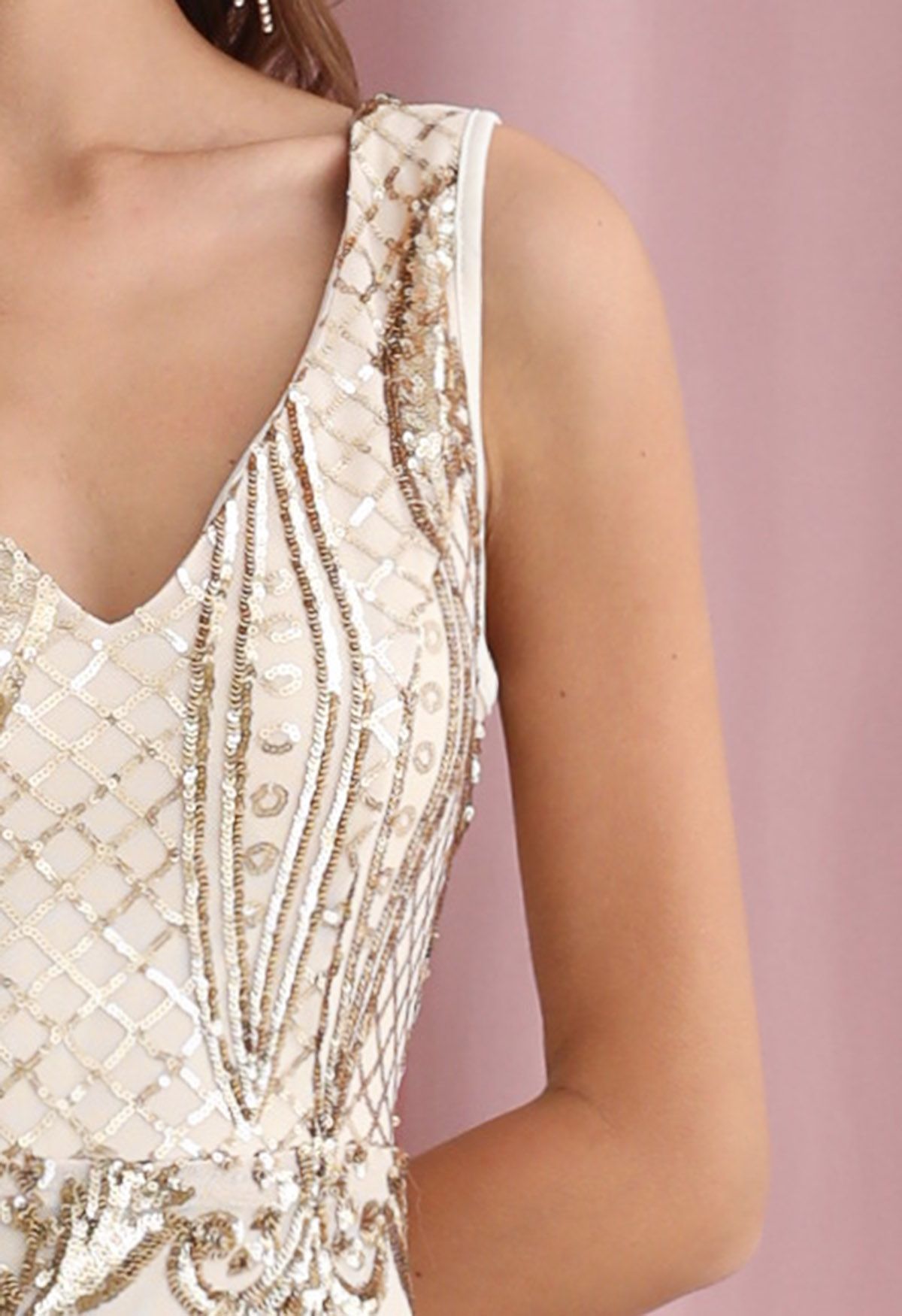 V-Neck Sequined Sleeveless Mermaid Gown in Champagne
