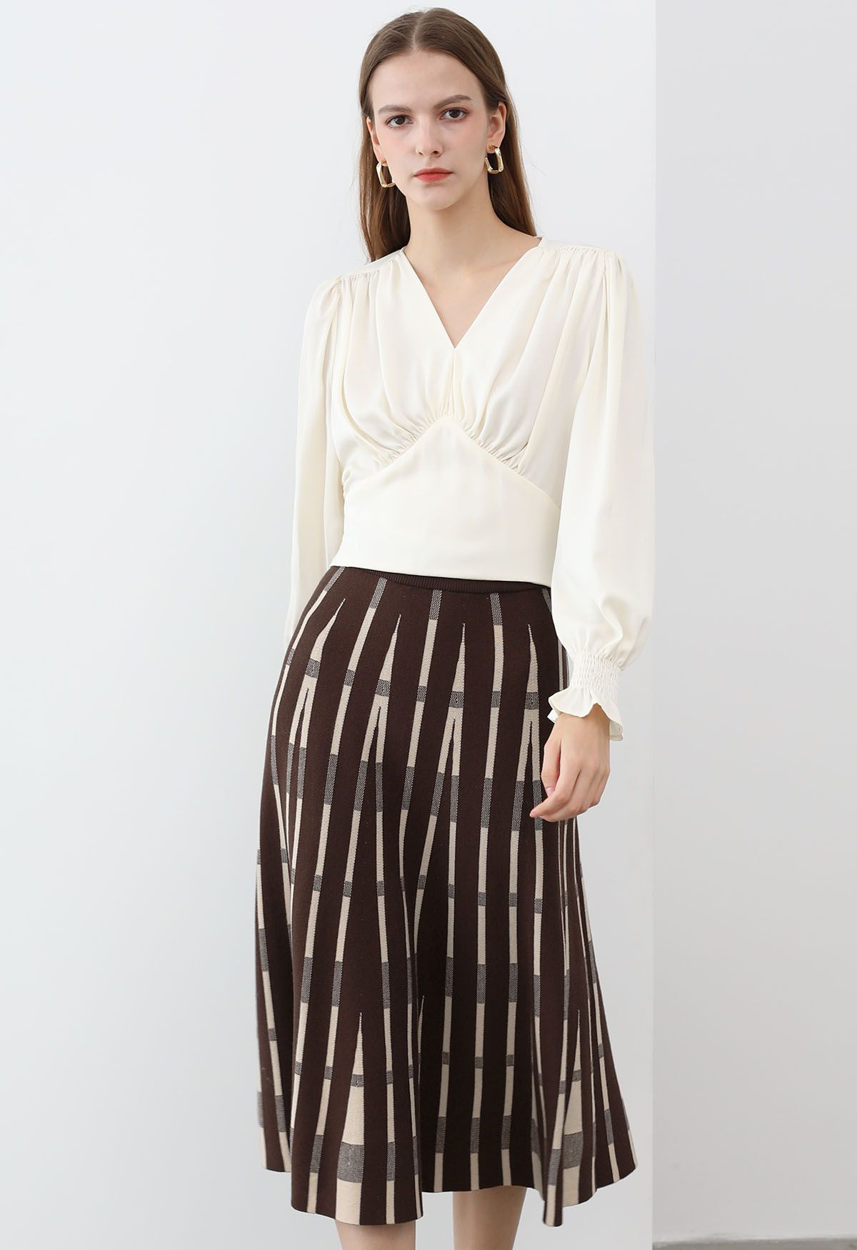 Trendsetting Striped Knit Midi Skirt in Brown