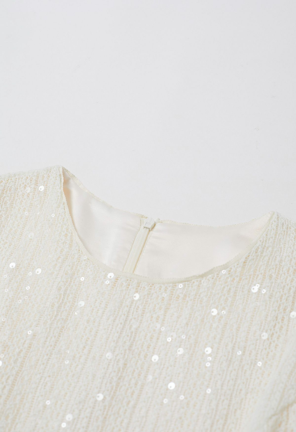 Glitter Sequin Frilling Dress with Choker in Cream