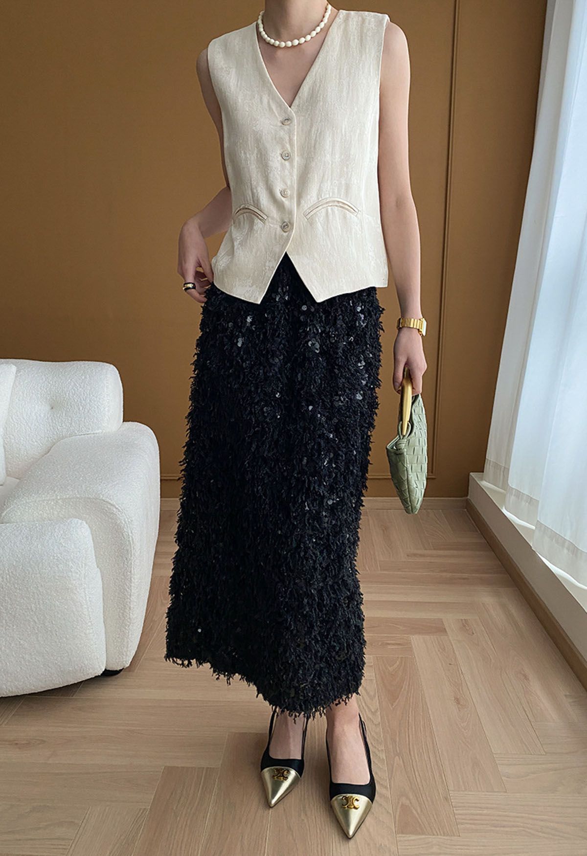 Full Feather Sequined Pencil Skirt in Black
