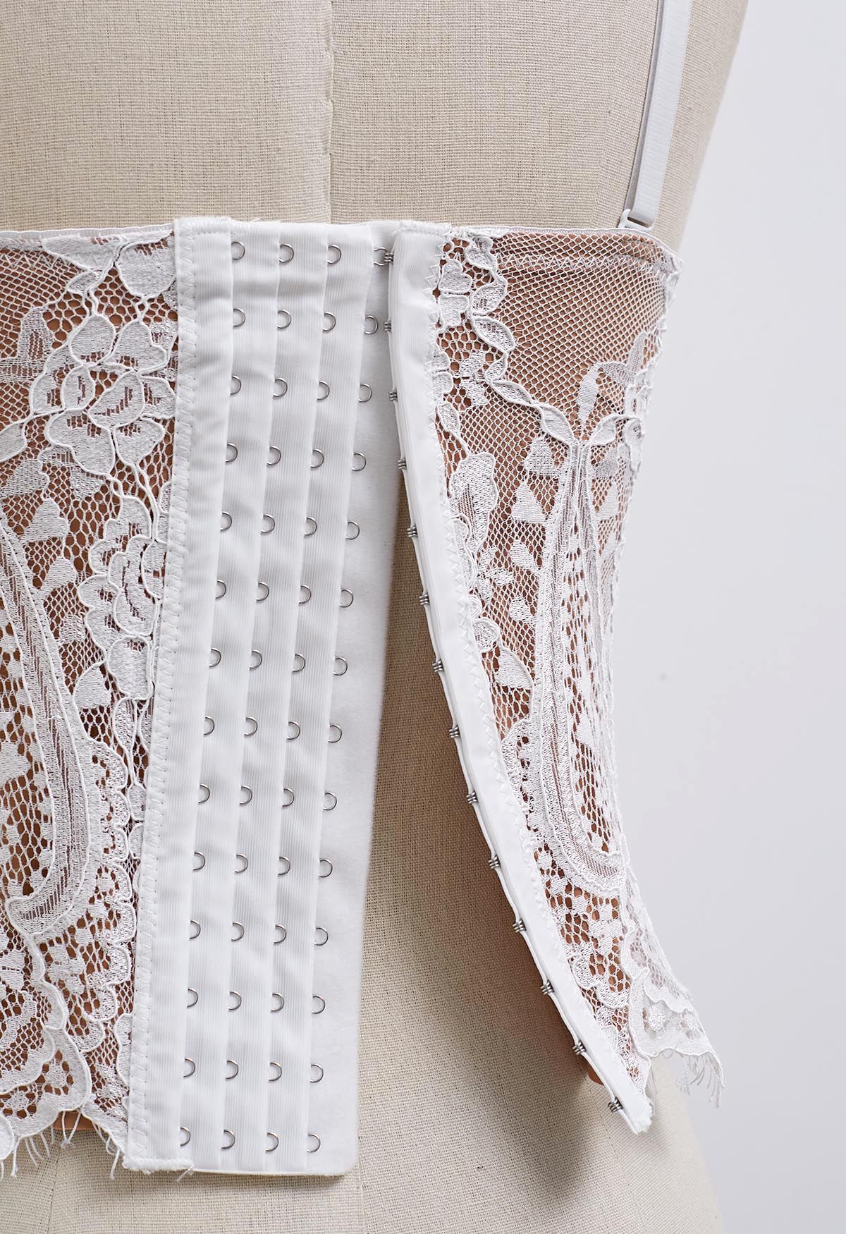 Dainty Floral Lace Bustier Crop Top