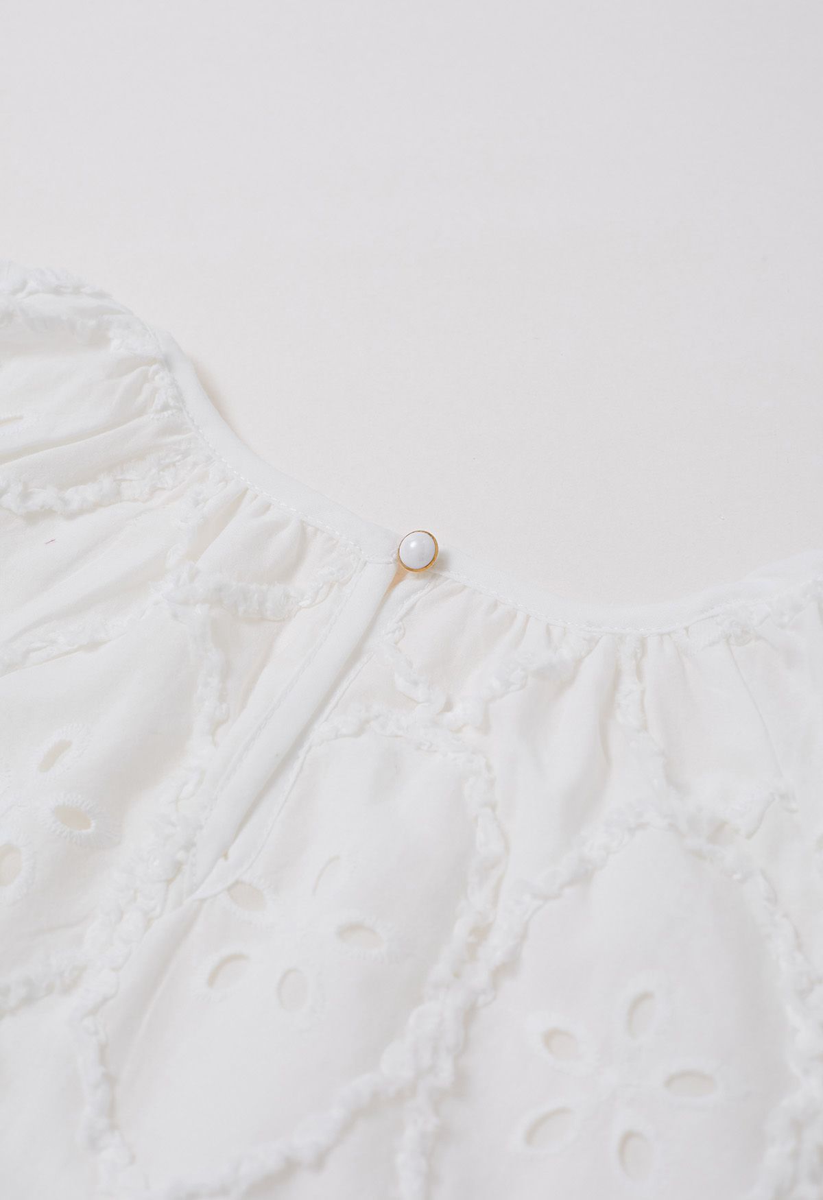 Floral Eyelet Embroidery Bubble Sleeves Top in White