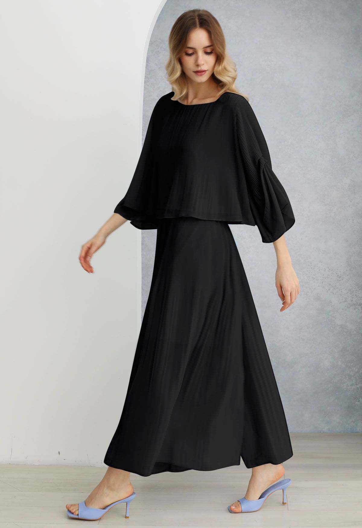 Plisse Bell Sleeves Chiffon Top and Pants Set in Black