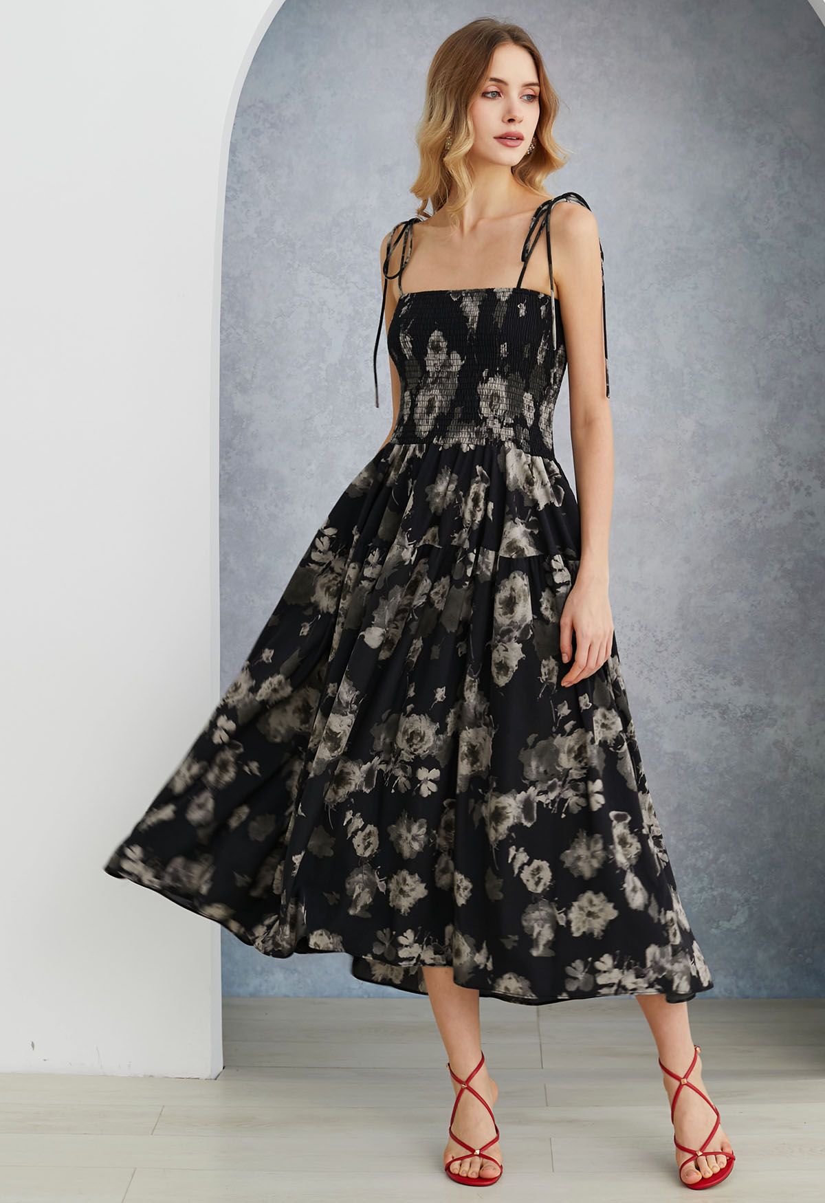 Floral Tie-Shoulder Shirring Midi Dress in Black