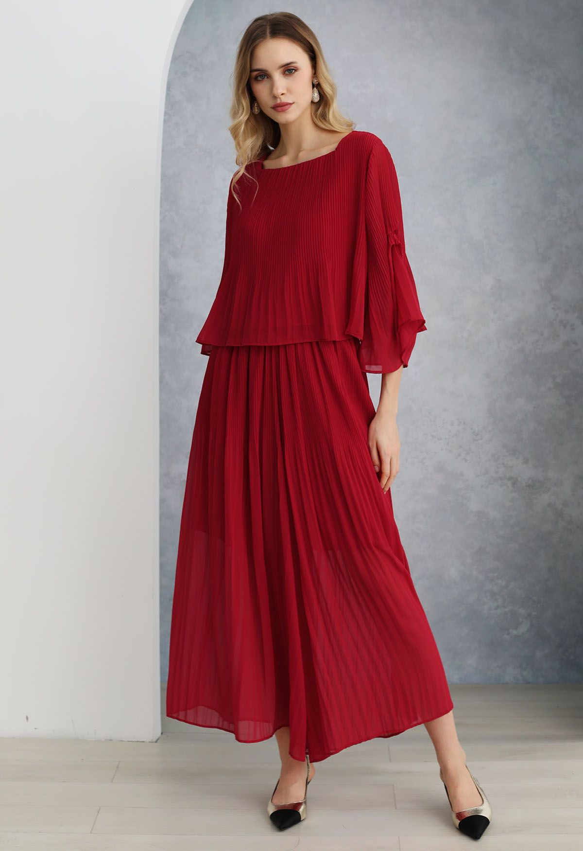 Plisse Bell Sleeves Chiffon Top and Pants Set in Red