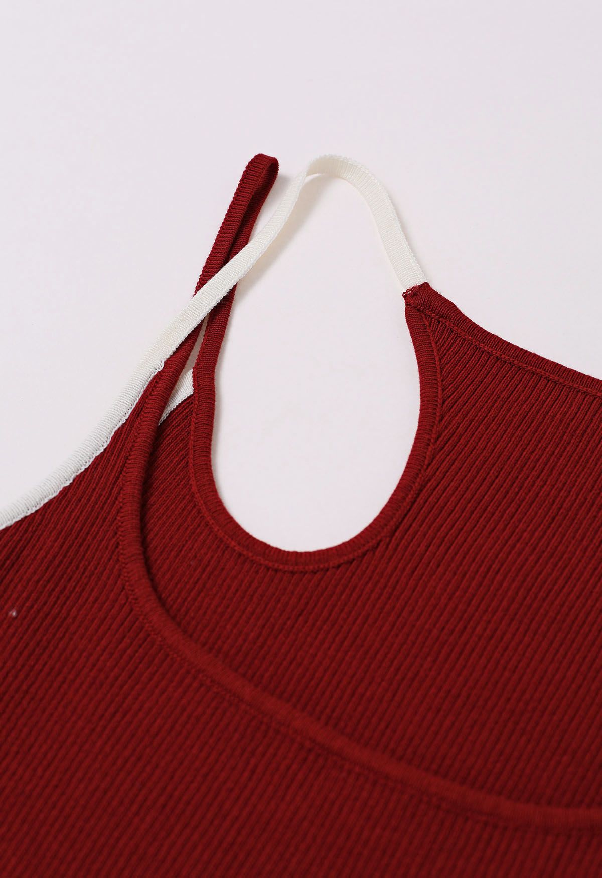 Contrast Asymmetric Straps Ribbed Knit Tank Top in Red