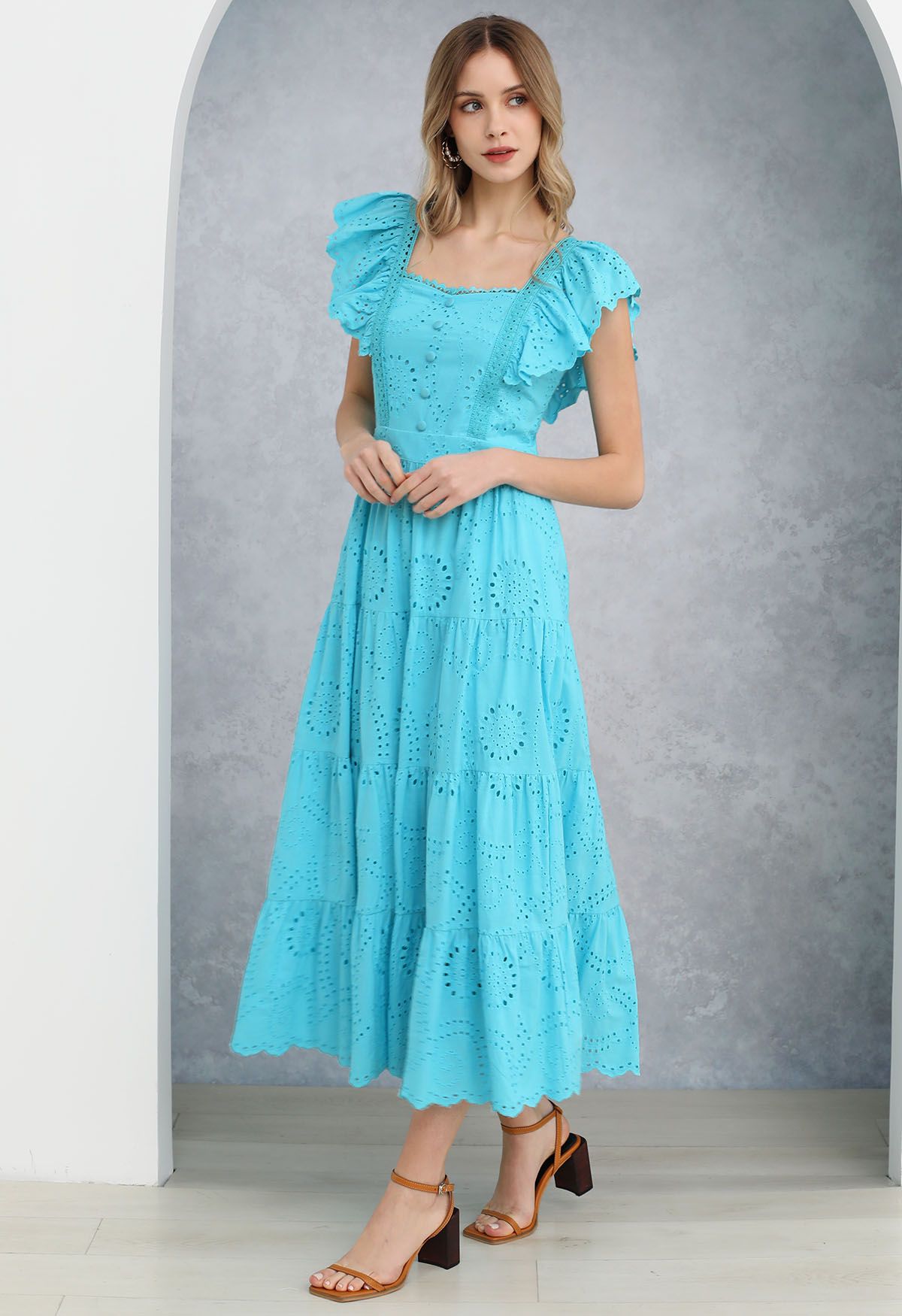 Sweetheart Neckline Eyelet Embroidery Maxi Dress in Turquoise