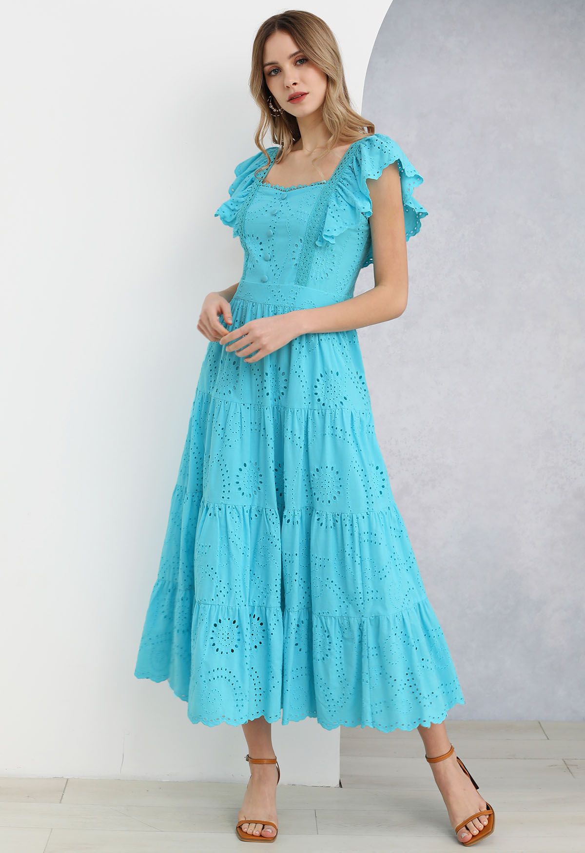 Sweetheart Neckline Eyelet Embroidery Maxi Dress in Turquoise