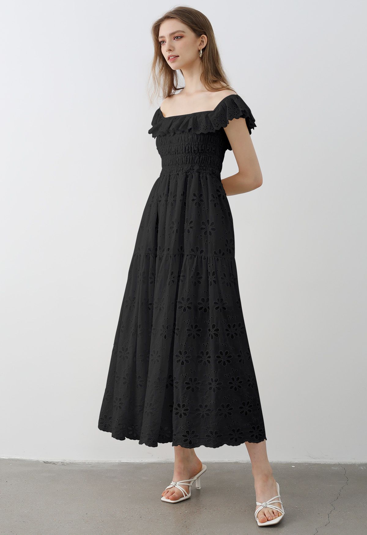 Embroidered Daisy Ruffled Off-Shoulder Midi Dress in Black