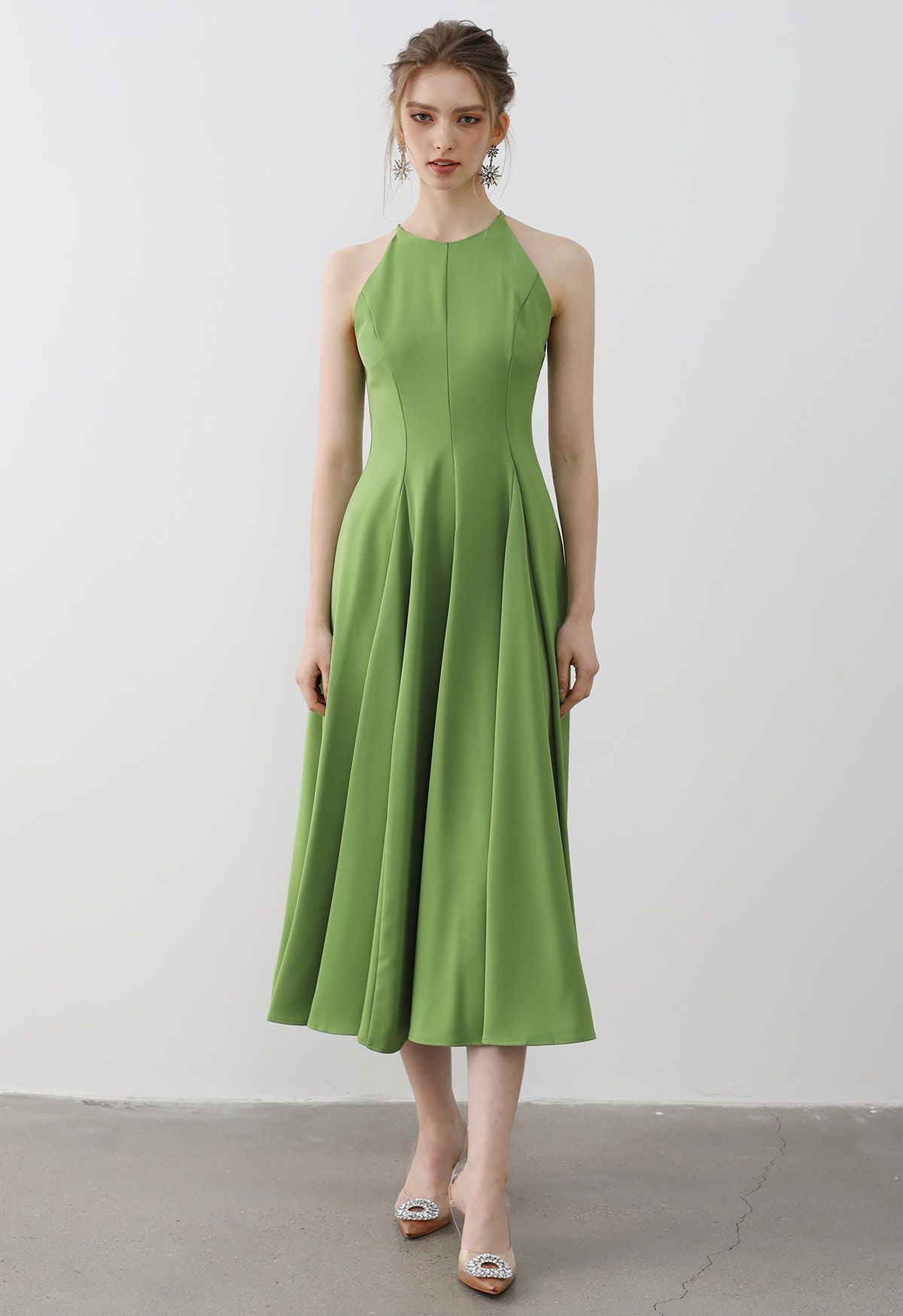 Refined Halter Neck Panelled Midi Dress in Green 