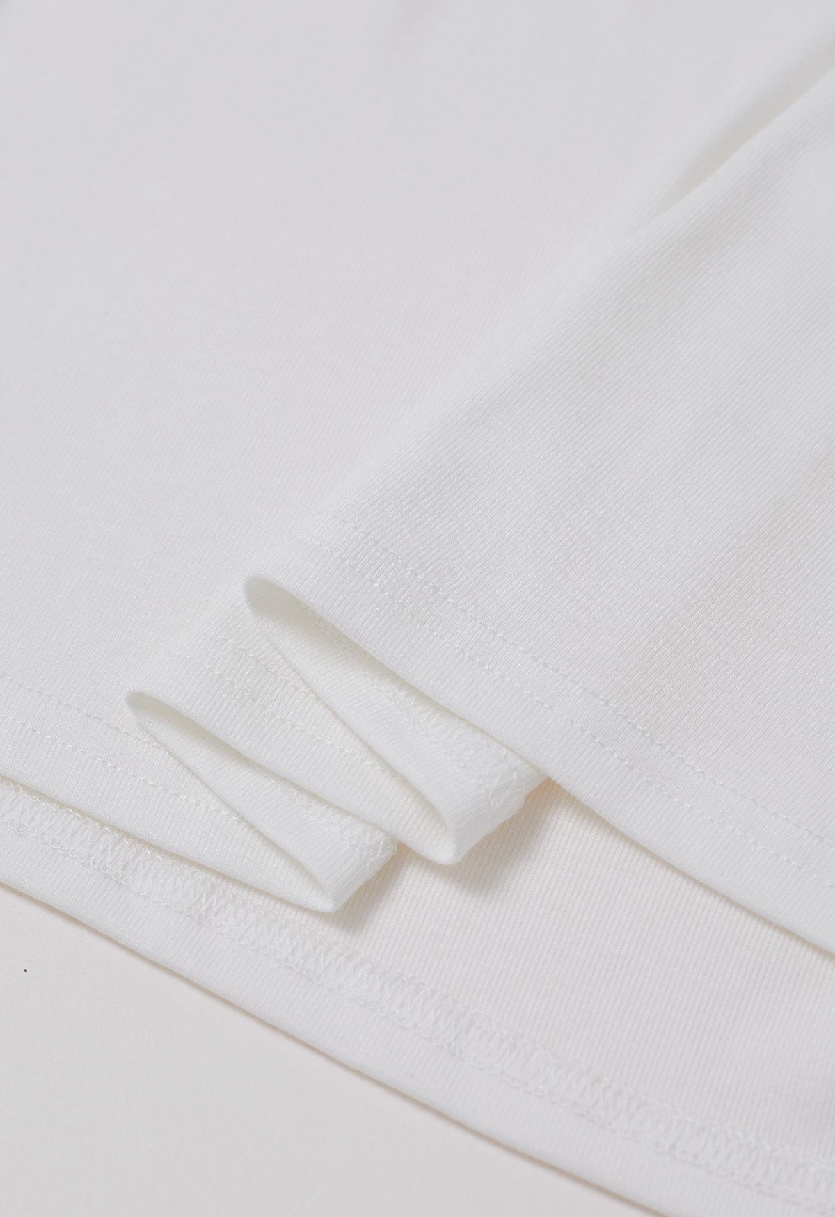 Pocket Trim Rolled Cuff T-Shirt in White