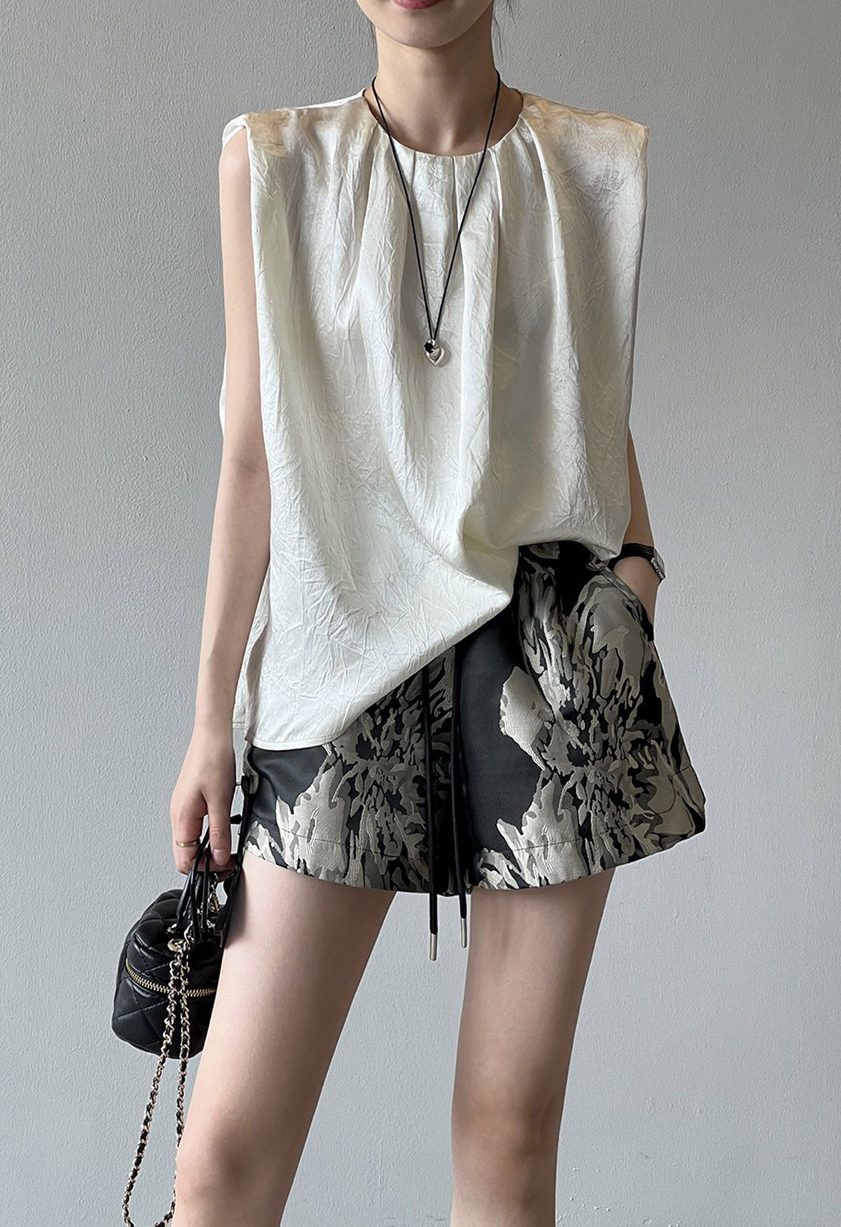 Floral Jacquard Drawstring Waist Shorts 