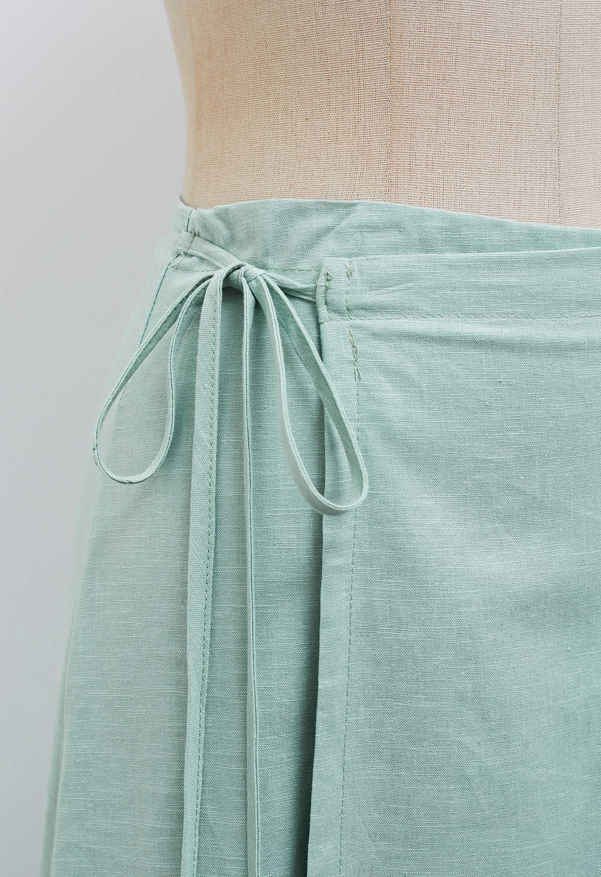 Buttoned Tie-Waist Split Flap Midi Skirt in Mint