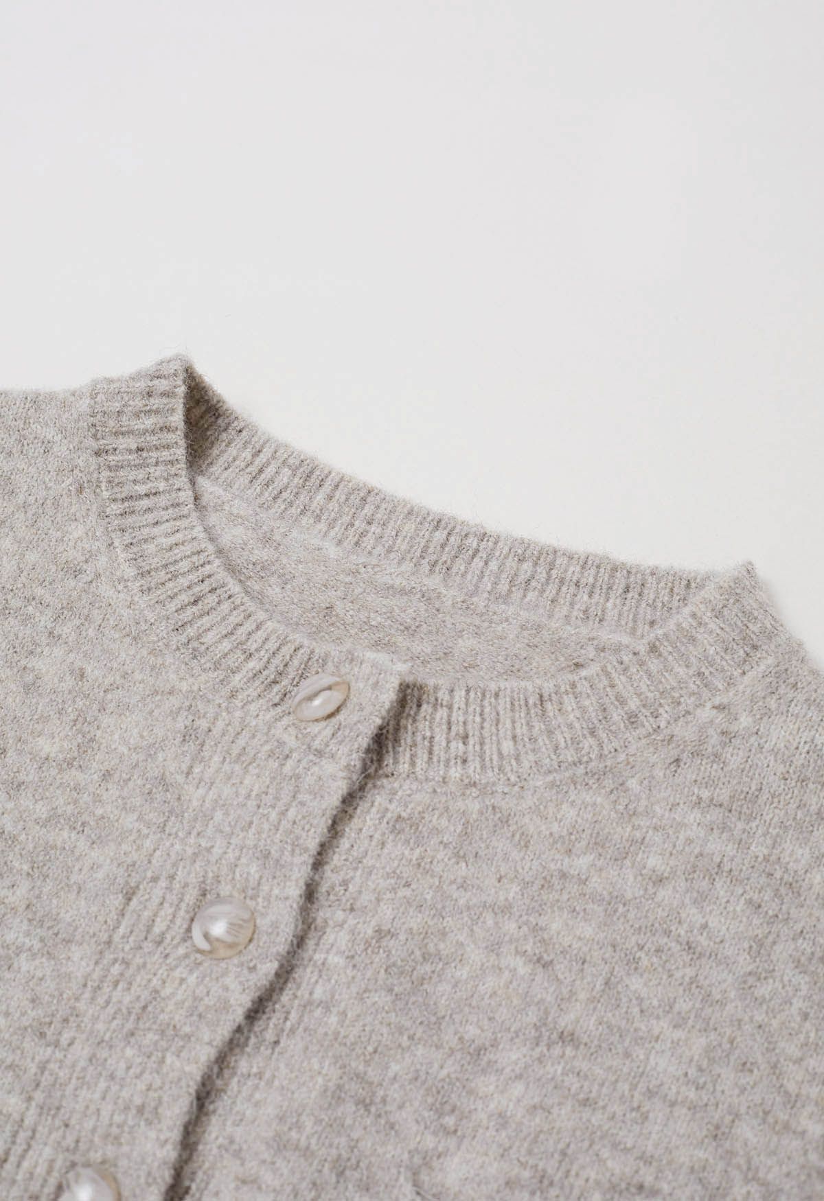 Toasty Patch Pockets Buttoned Knit Cardigan in Oatmeal