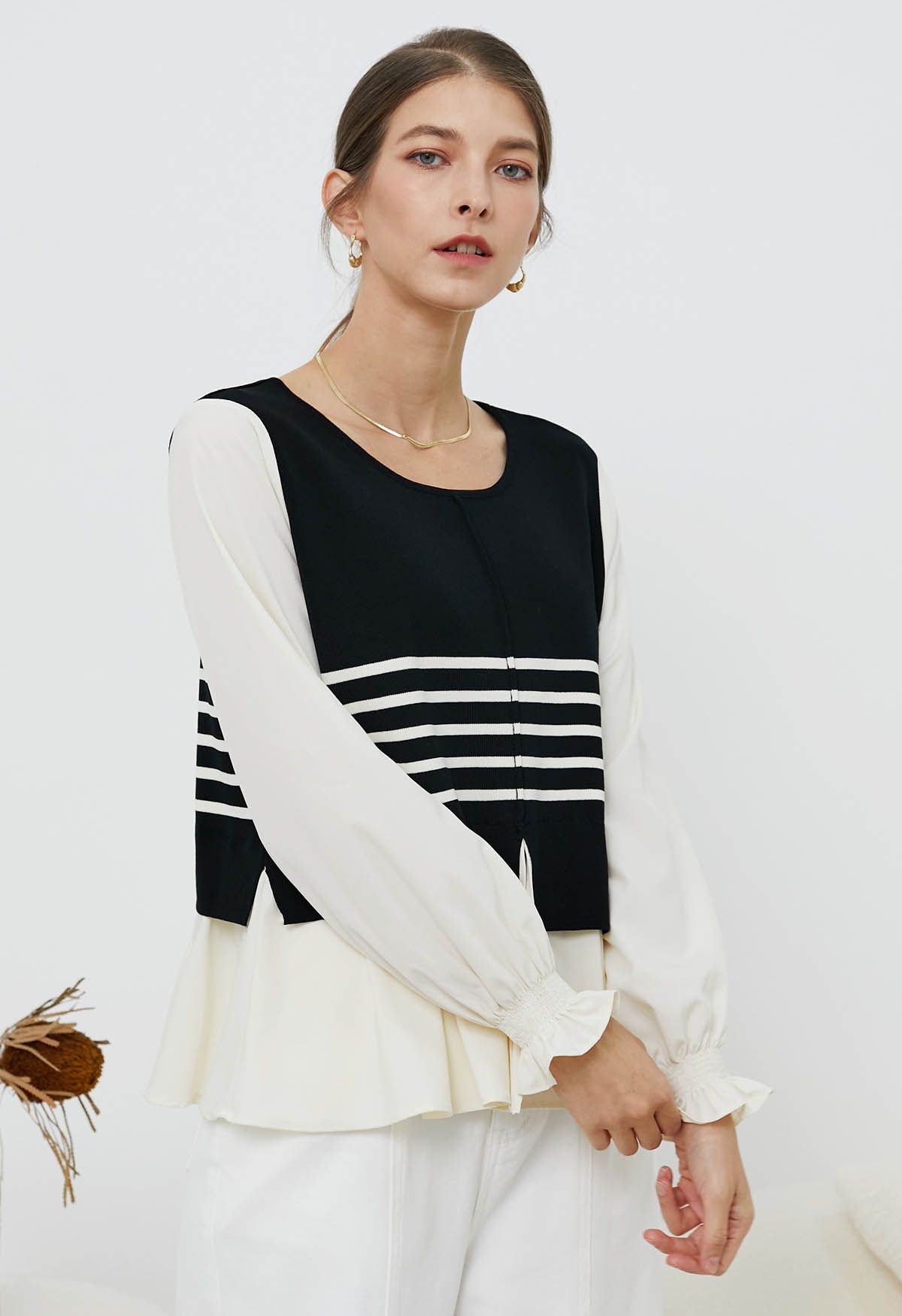 Chic Striped Knit Spliced Peplum Top in Black