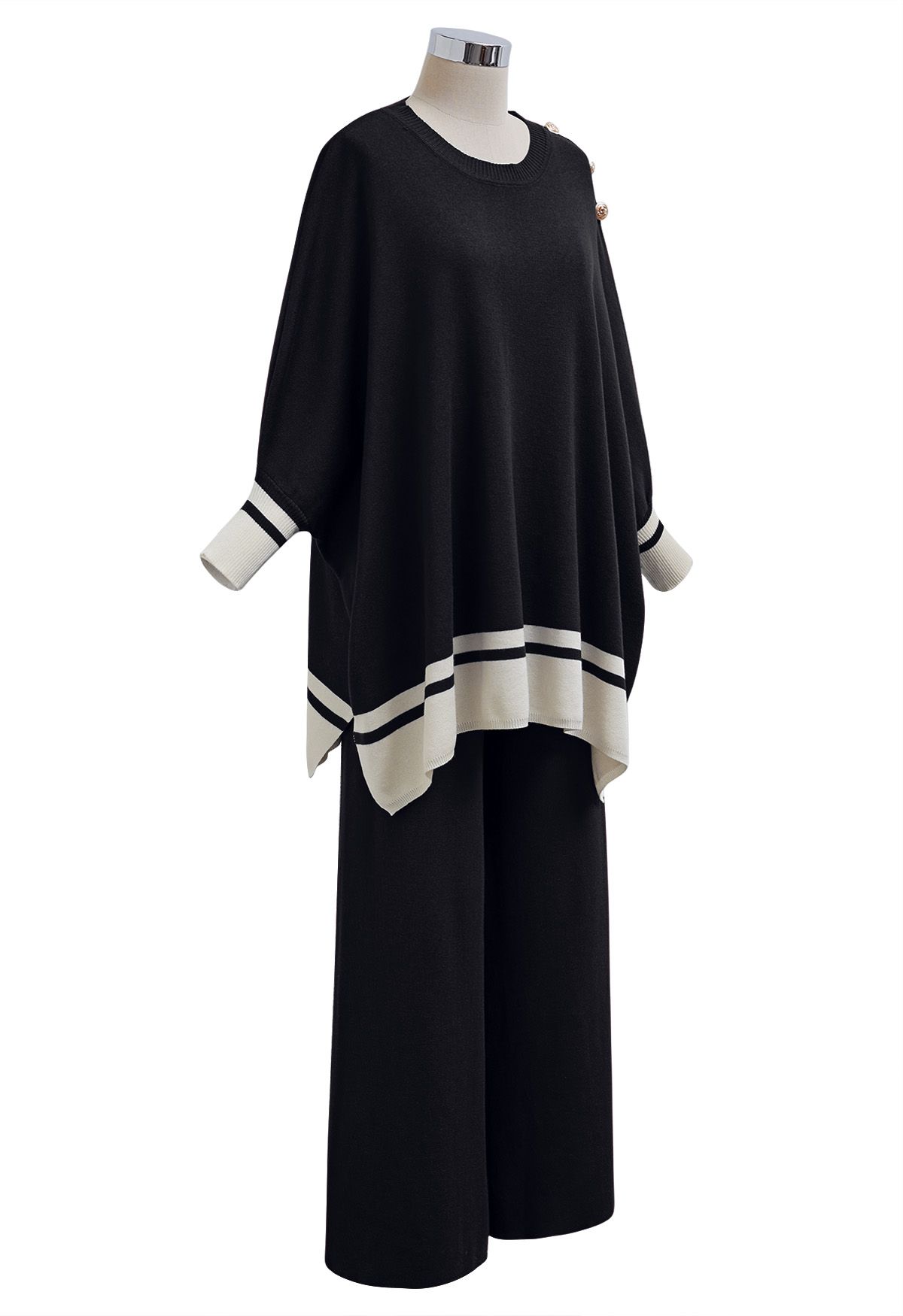 Contrast Detail Knit Poncho and Pants Set in Black