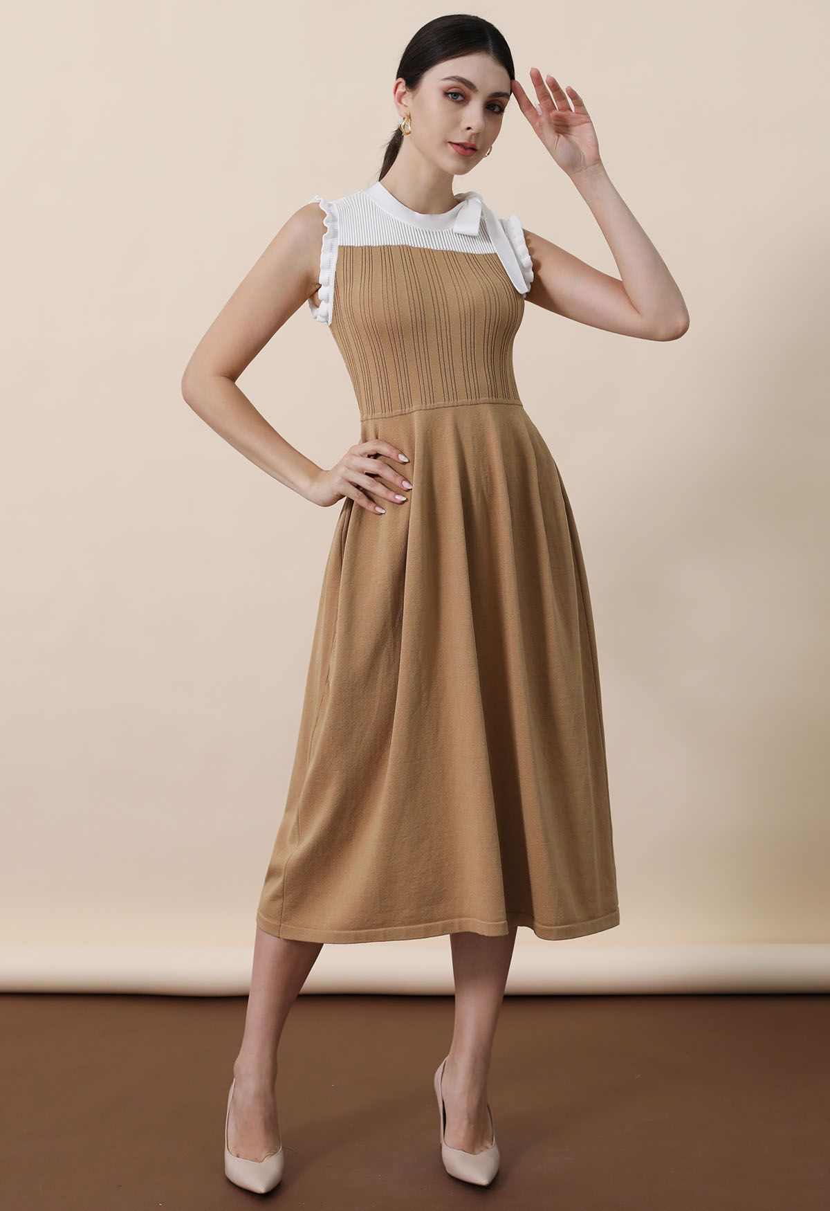 Bowknot Shoulder Ruffle Sleeveless Knit Midi Dress in Camel