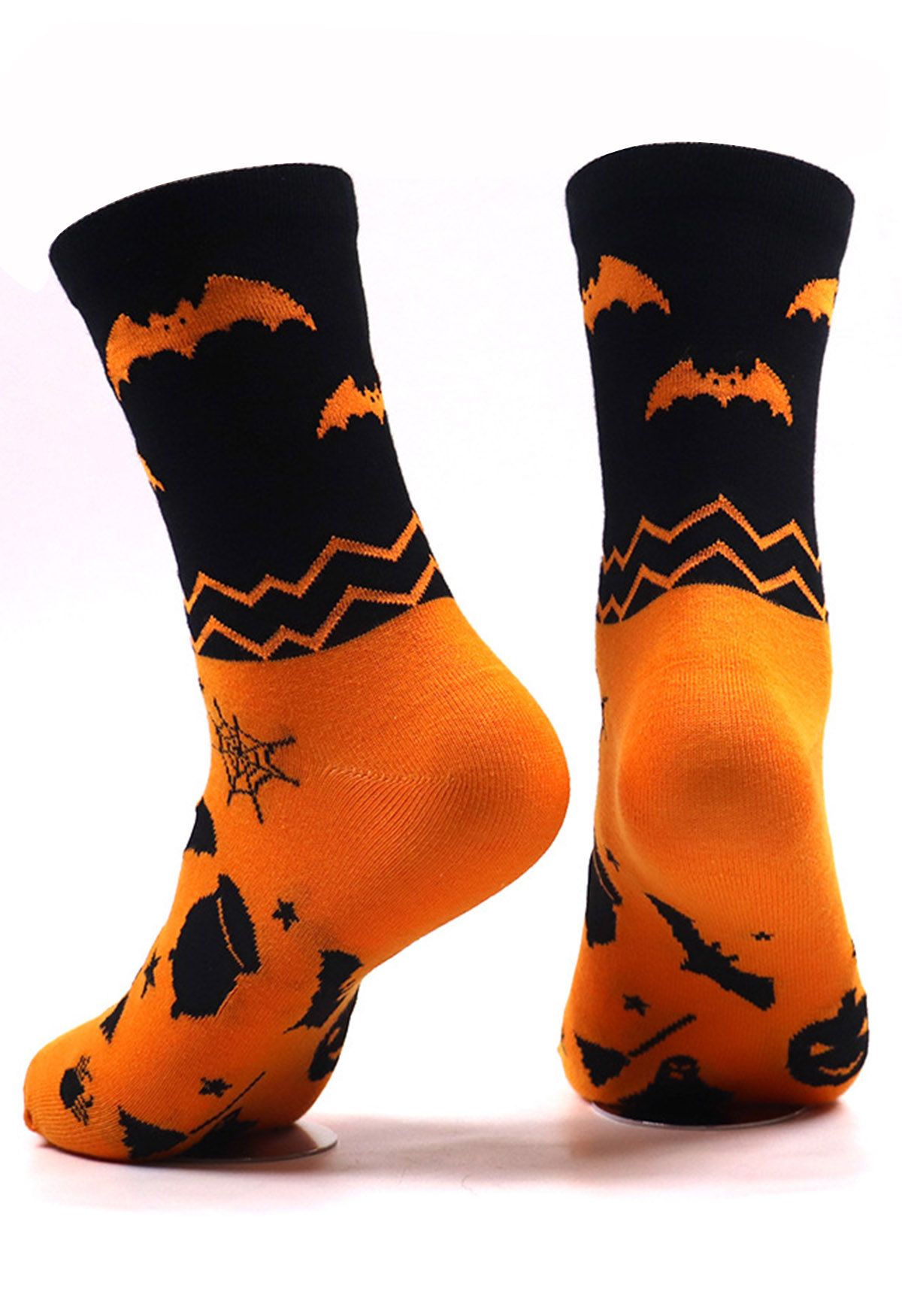 Contrast Bats Pattern Crew Socks