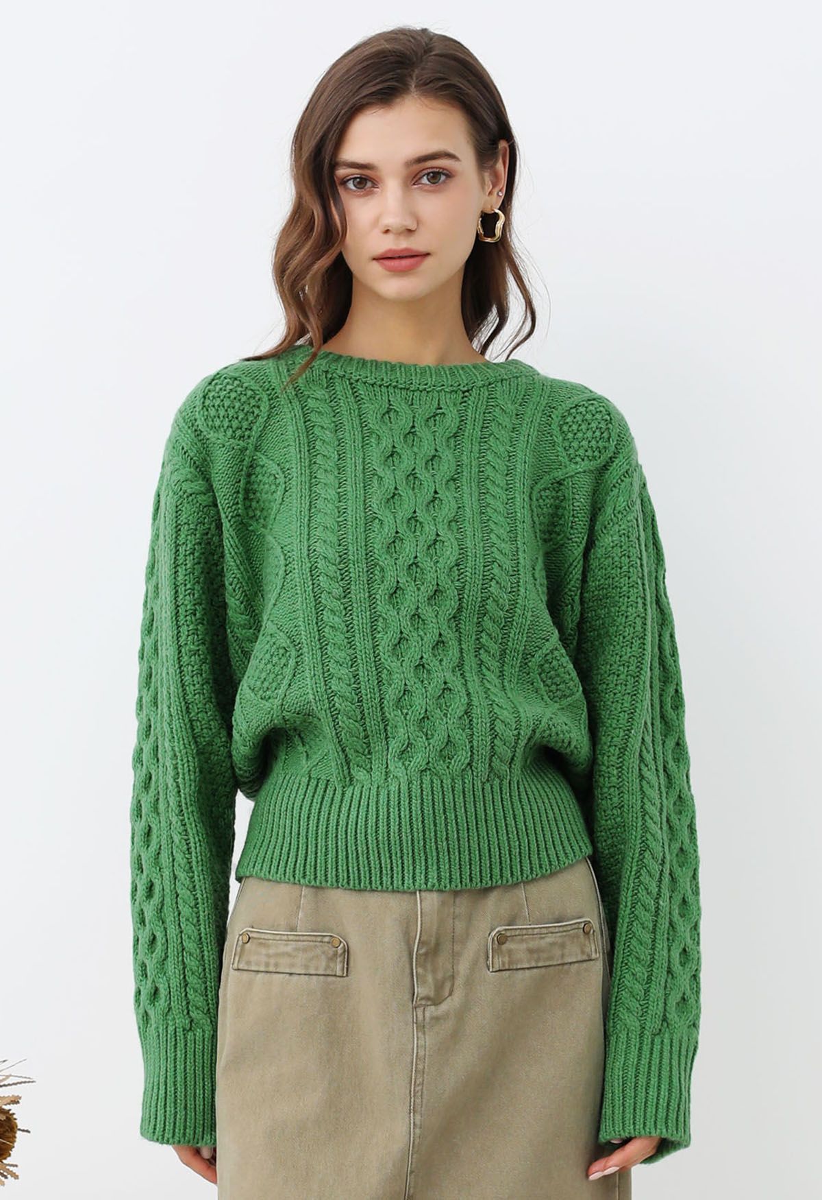 Hug-Me Cable Knit Crewneck Sweater in Green