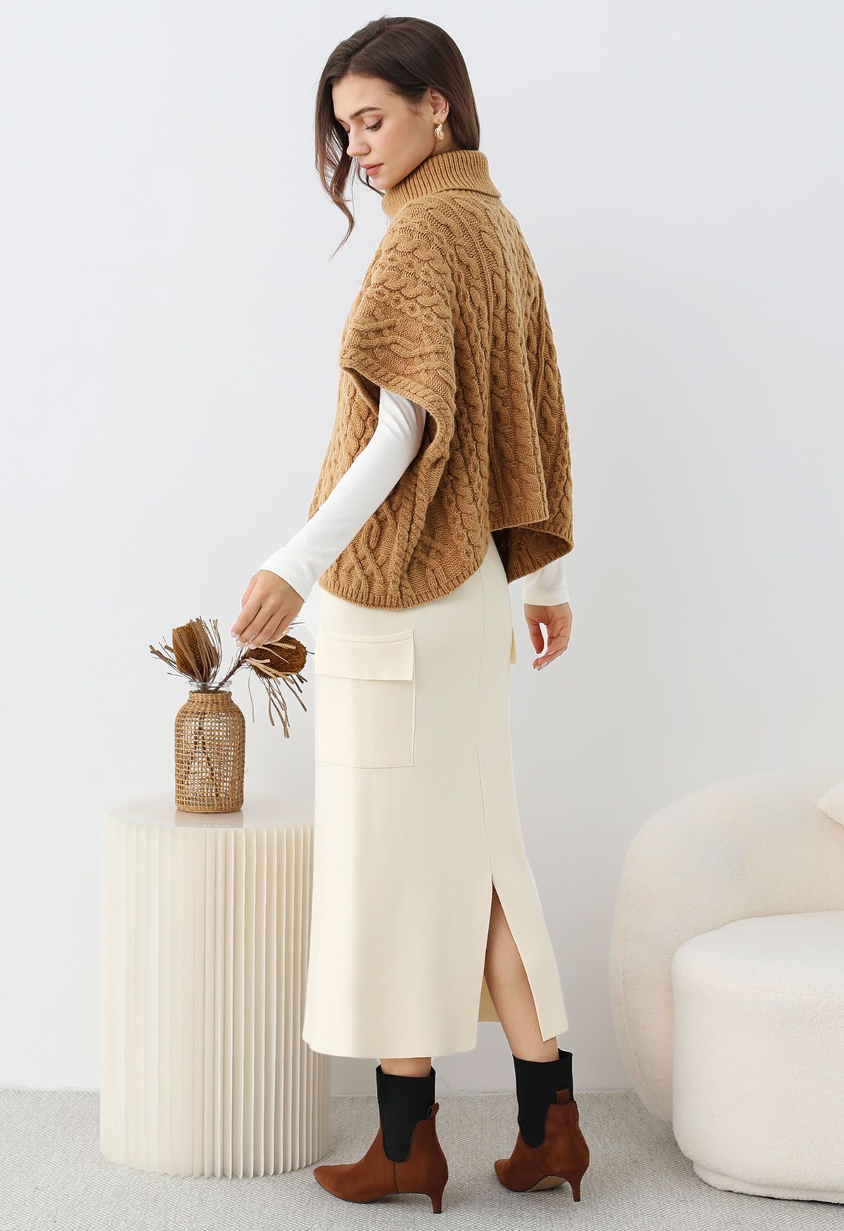 Fake Pocket Stylish Tie-Waist Knit Skirt in Cream