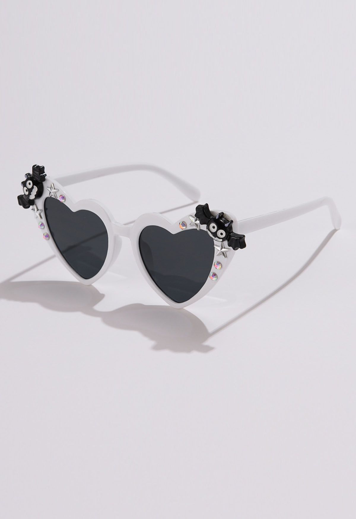 Funny Bat Heart-Shaped Sunglasses