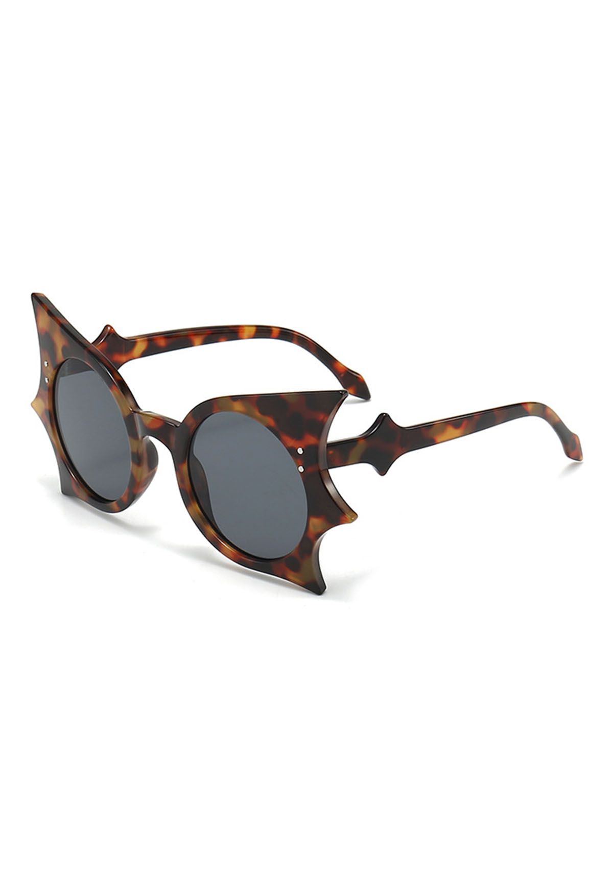 Midnight Bat Wing Sunglasses in Leopard