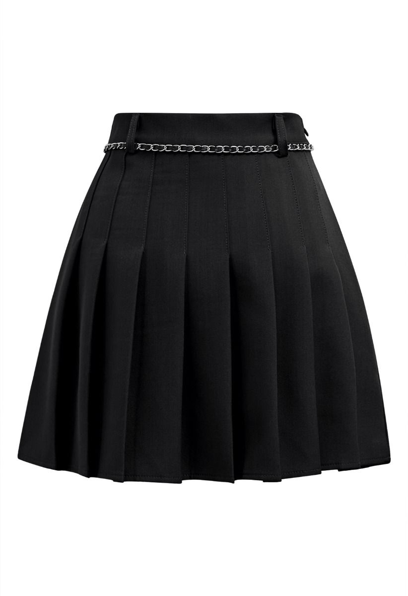 Rose Brooch Chain Belt Pleats Mini Skirt in Black