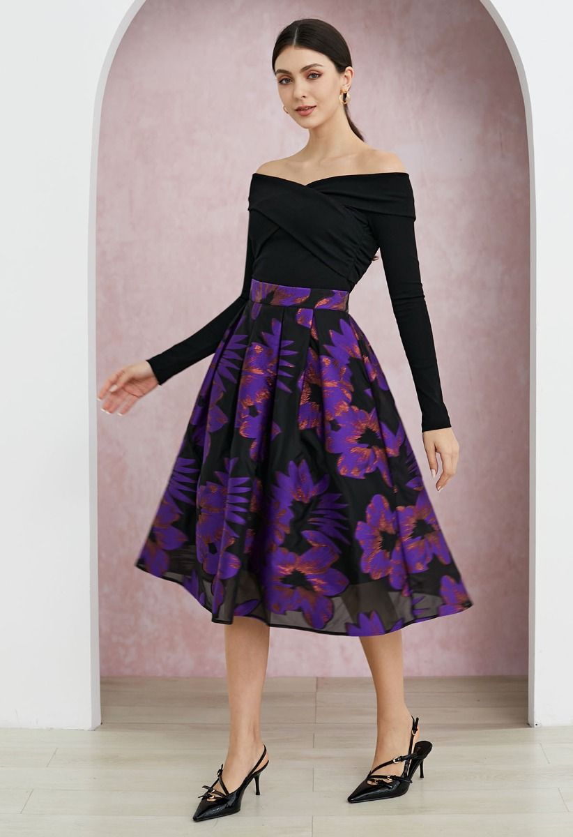 Enticing Floral Jacquard Pleated Organza Midi Skirt in Purple