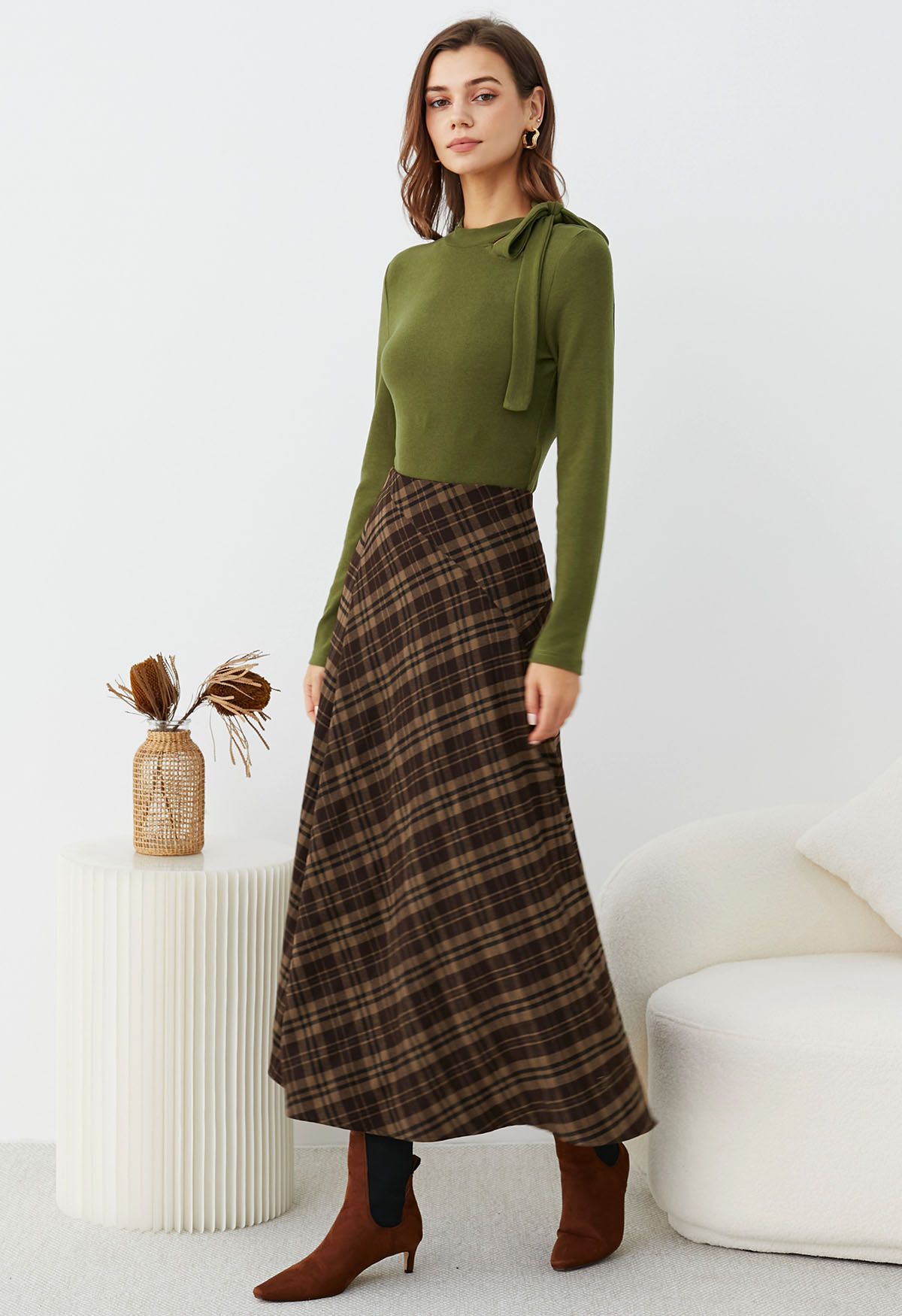 Plaid Lovely Irregular Fake Flap Maxi Skirt in Brown