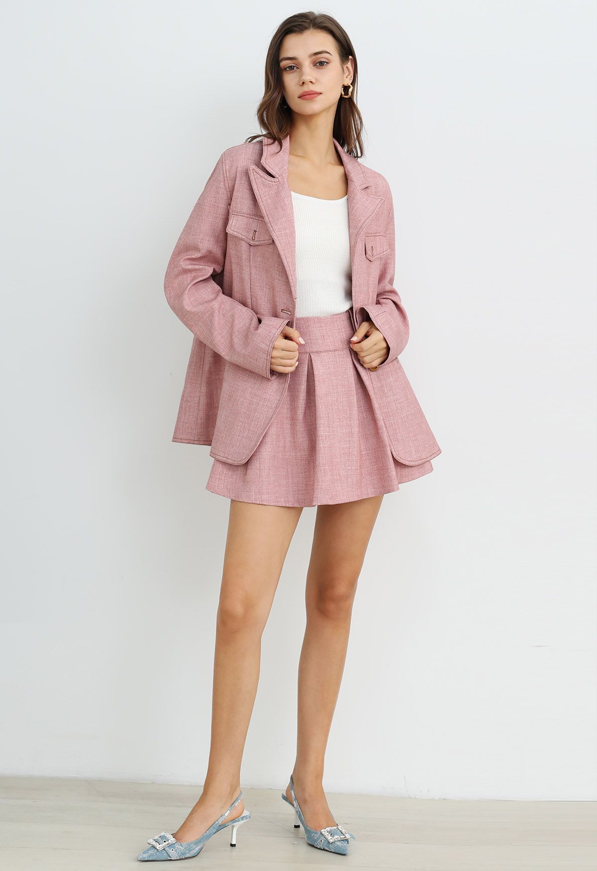 Decorative Pocket Peak Lapel Buttoned Blazer in Pink