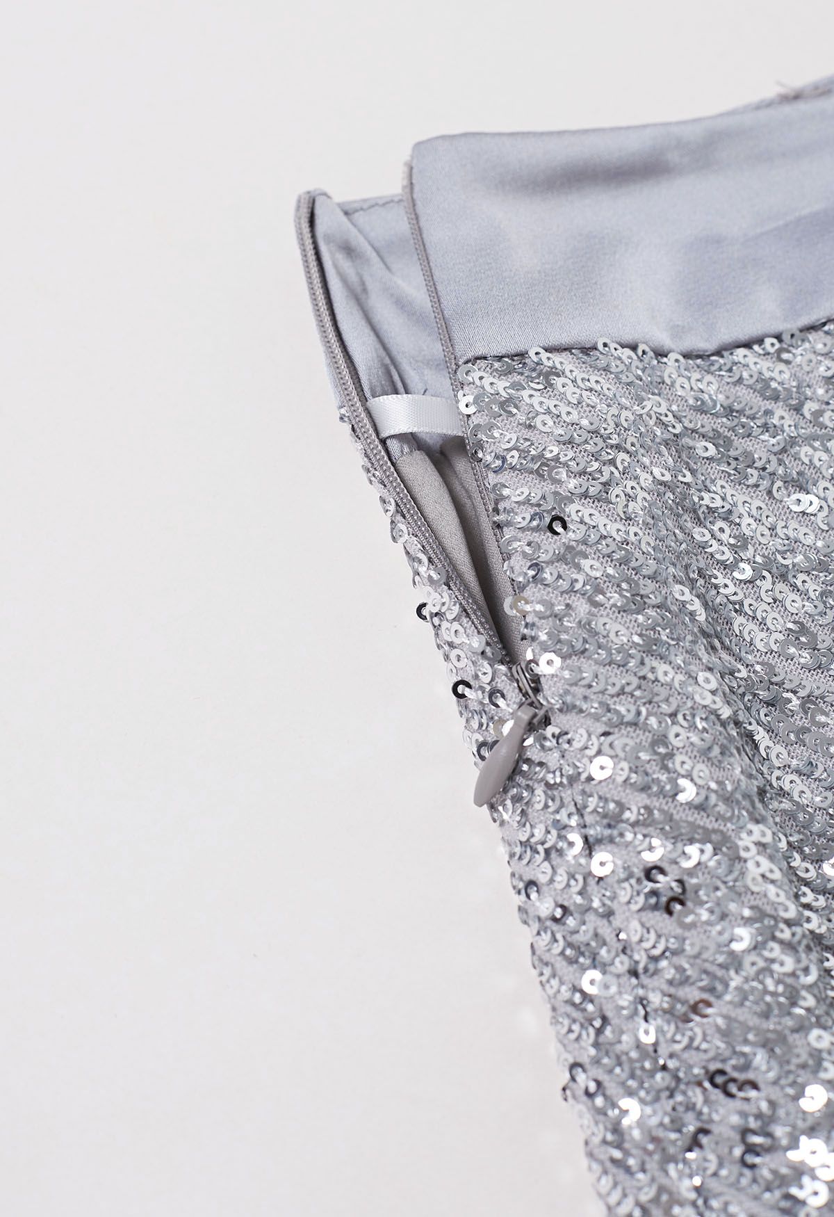 Sparkling Sequin Belted Mini Bud Skirt in Silver