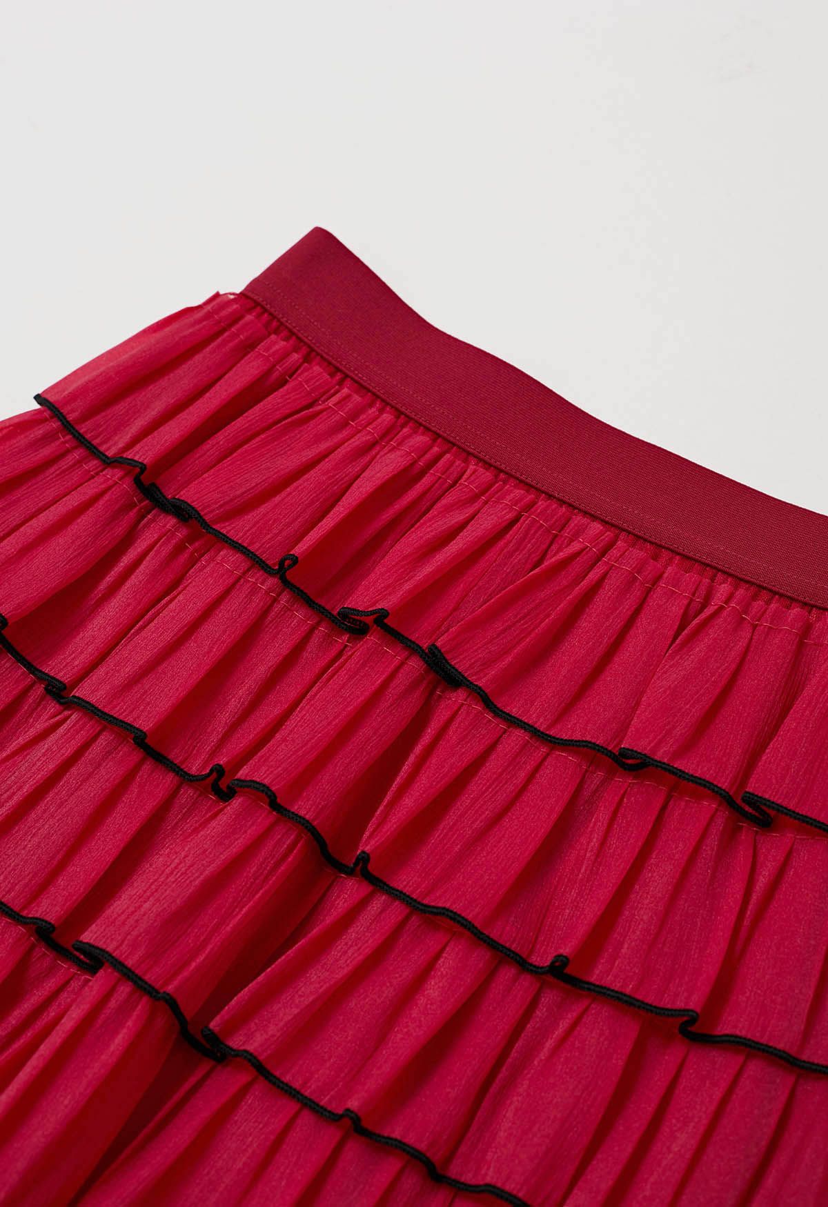 Contrasting Edges Tiered Ruffle Maxi Skirt in Red