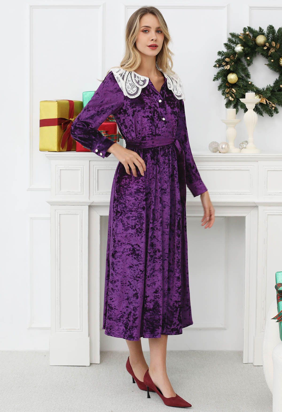 Lace Doll Collar Velvet Midi Dress in Purple