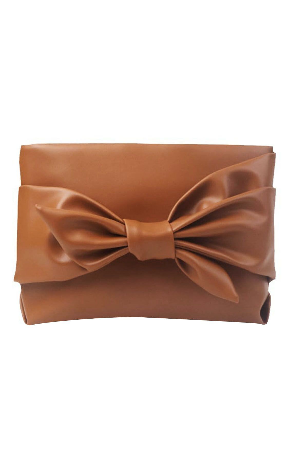 Delightful Bow PU Clutch in Caramel