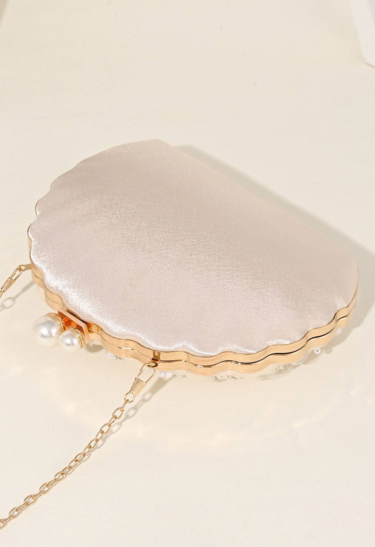 Rose Diamond-Shape Pearl Seashell Clutch